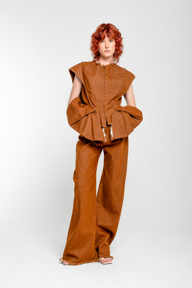 BROWN DENIM STRUCTURE SHOULDER CINCHED TOP marques almeida