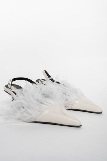 WHITE FEATHER PUMPS marques almeida